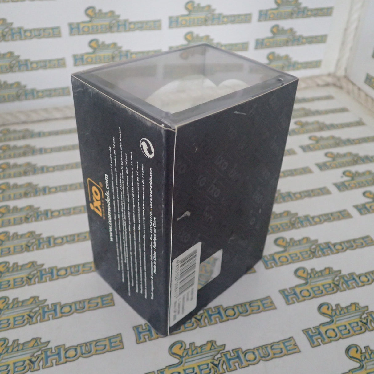 IXO Models RAB1065 - 1/24 Scale Ducati Desmosedici #65 L.Capirossi MotoGP 2005 Scale Model Replica