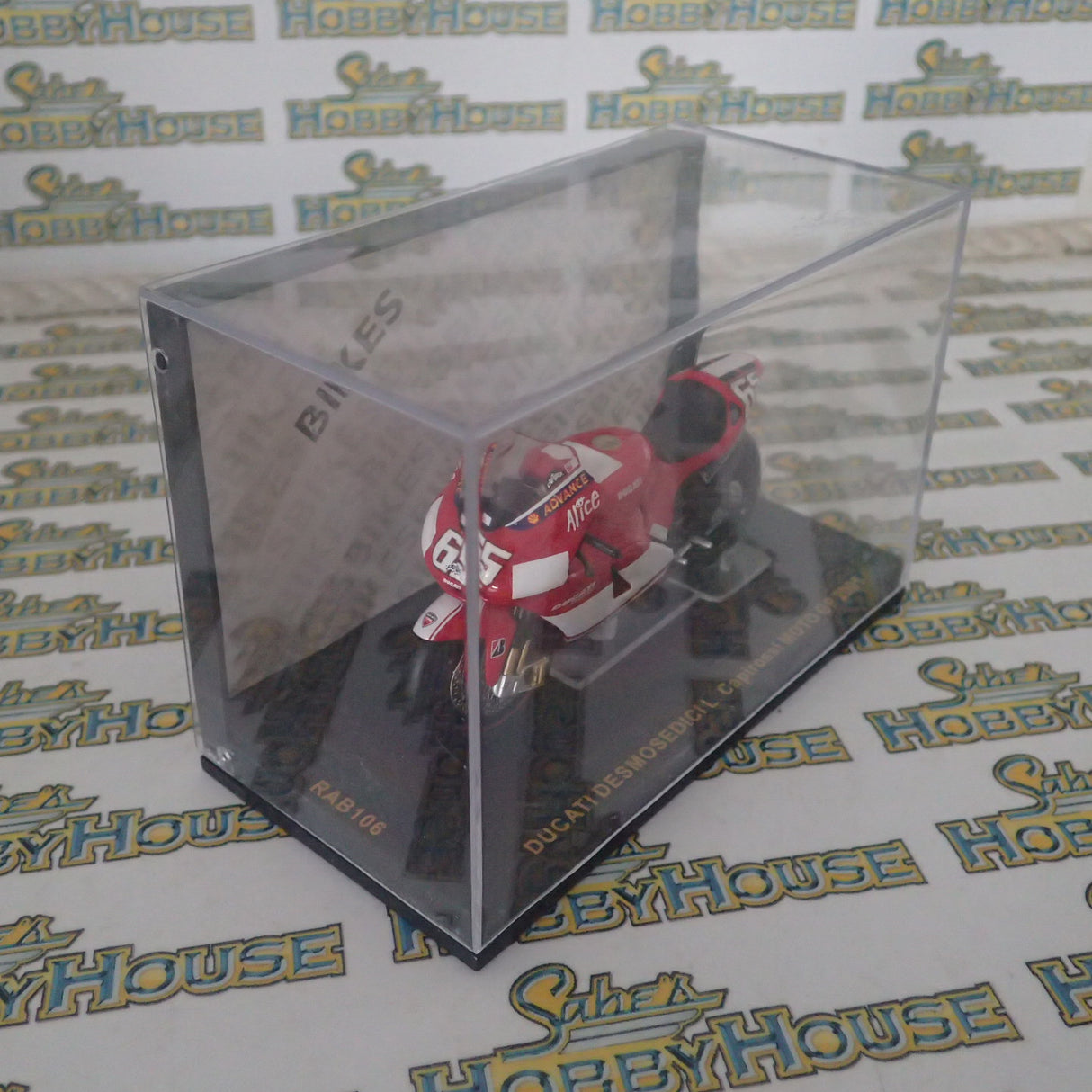 IXO Models RAB1065 - 1/24 Scale Ducati Desmosedici #65 L.Capirossi MotoGP 2005 Scale Model Replica
