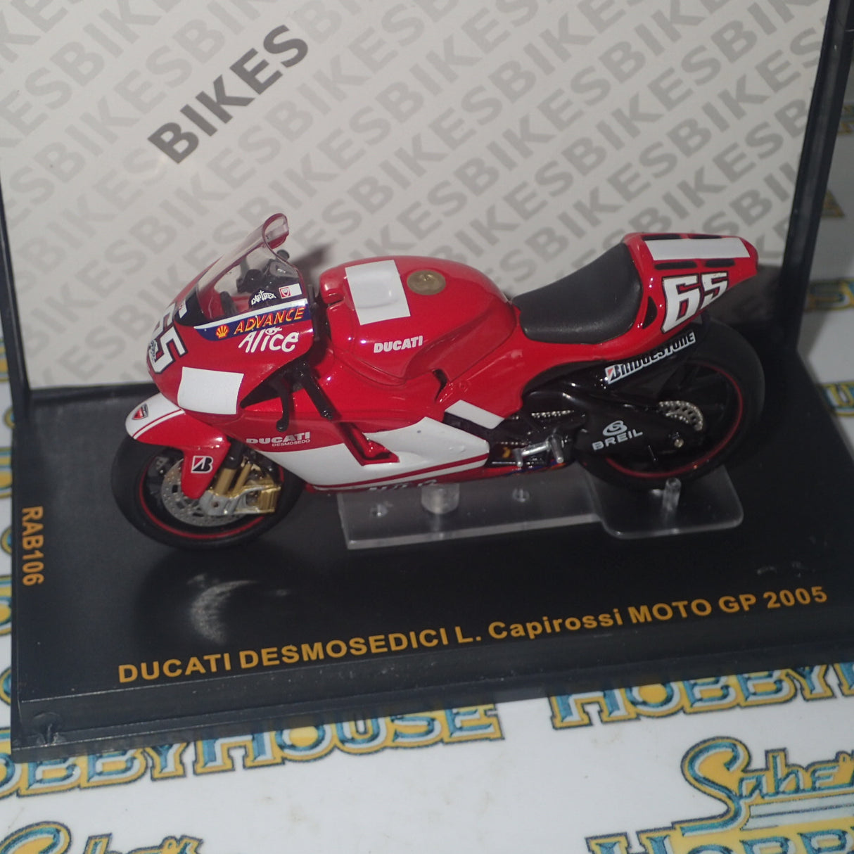 IXO Models RAB106 - 1/24 Scale Ducati Desmosedici #65 L.Capirossi MotoGP 2005 Scale Model Replica