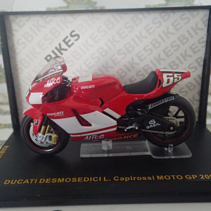 IXO Models RAB1065 - 1/24 Scale Ducati Desmosedici #65 L.Capirossi MotoGP 2005 Scale Model Replica