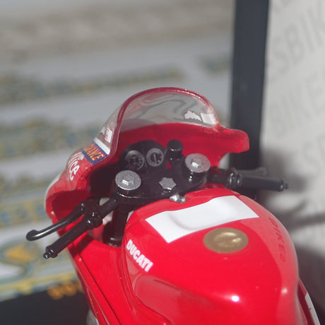 IXO Models RAB106 - 1/24 Scale Ducati Desmosedici #65 L.Capirossi MotoGP 2005 Scale Model Replica