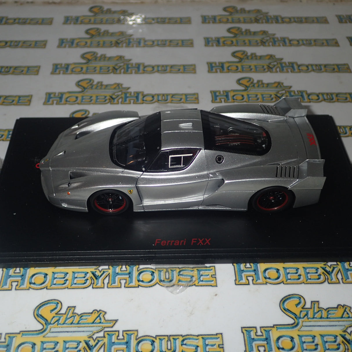 Redline Models RL118 - 1/43 Scale - Ferrari FXX Diecast Scale Model Replica