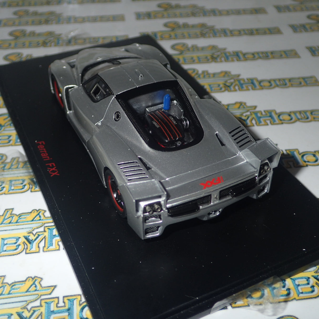 Redline Models RL118 - 1/43 Scale - Ferrari FXX Diecast Scale Model Replica