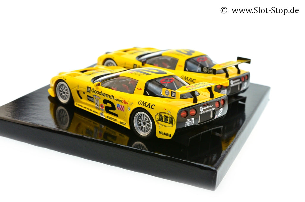 RevoSlot RS0217 - Chevrolet Corvette C5-R Daytona 201 Twin Pack 1:32 slot cars