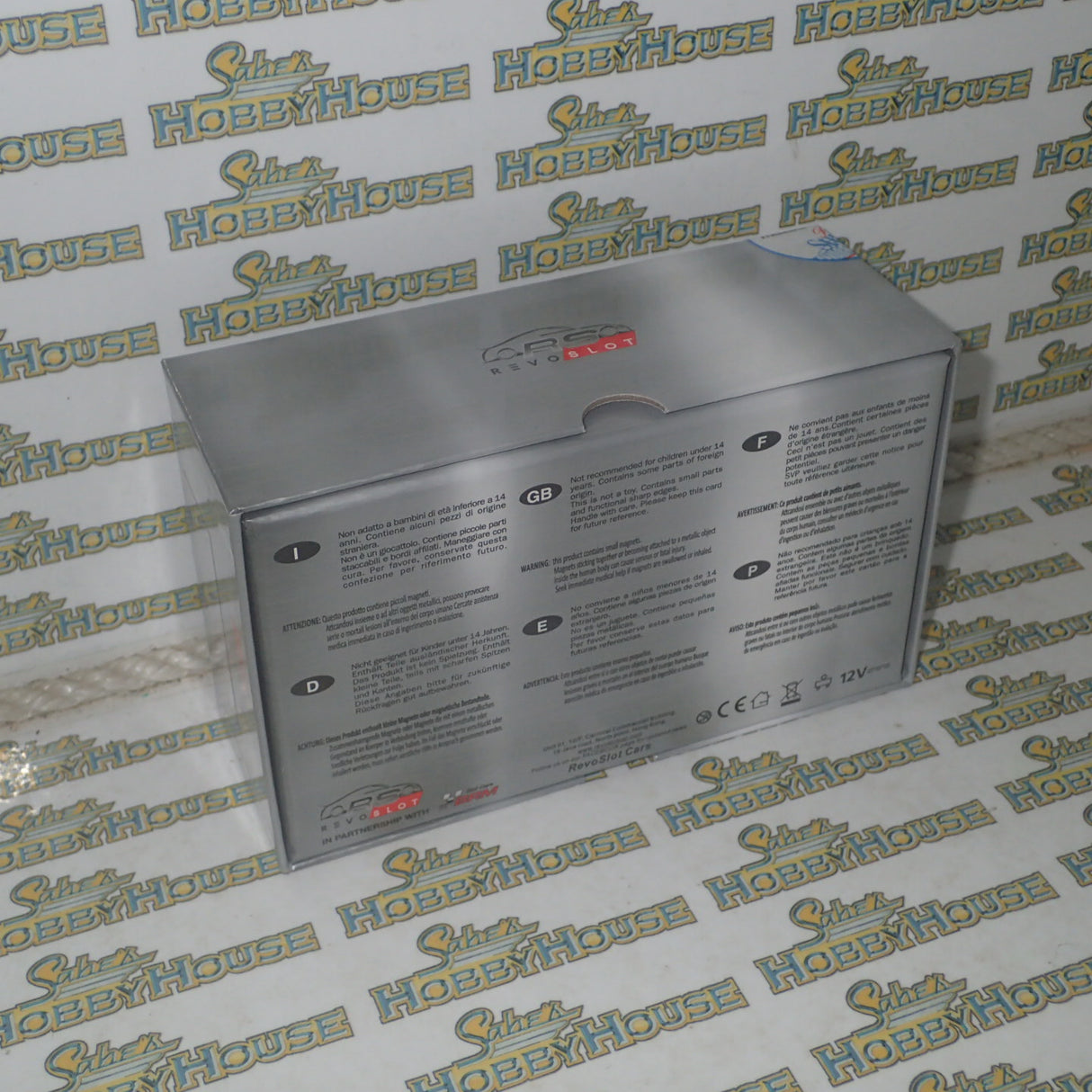 Revo Slot RS093 – 1/32 Scale Mazda RX-7 n.43 Bathurst 1000 - 1983 Peter Stuyvesant - International Racing - A. Moffat - Y. Katayama