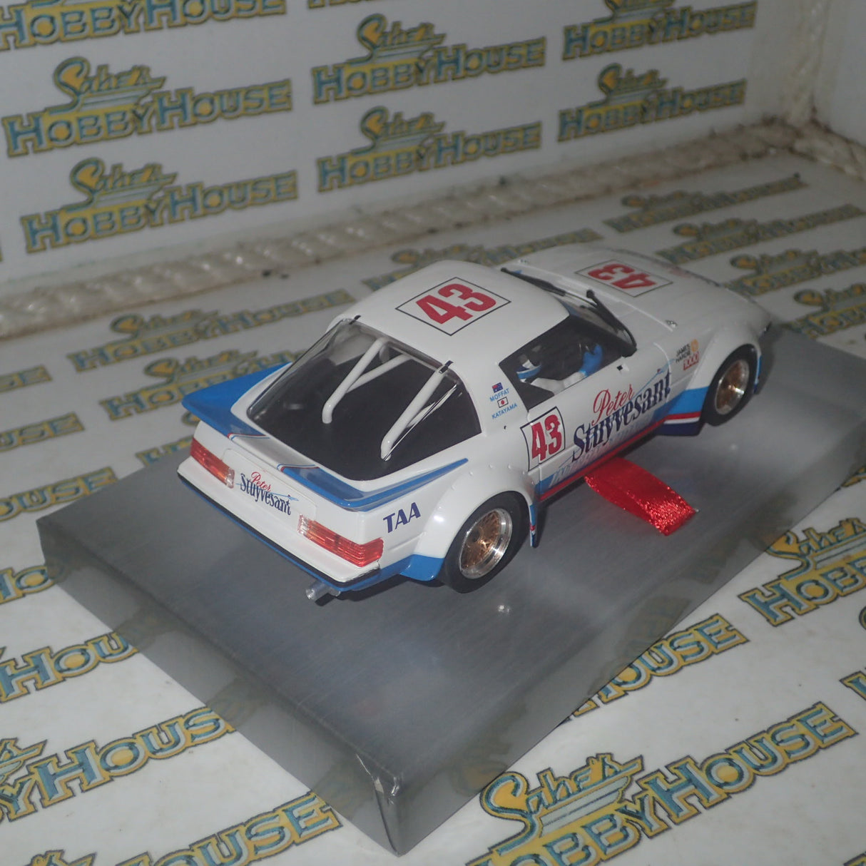 Revo Slot RS093 – 1/32 Scale Mazda RX-7 n.43 Bathurst 1000 - 1983 Peter Stuyvesant - International Racing - A. Moffat - Y. Katayama