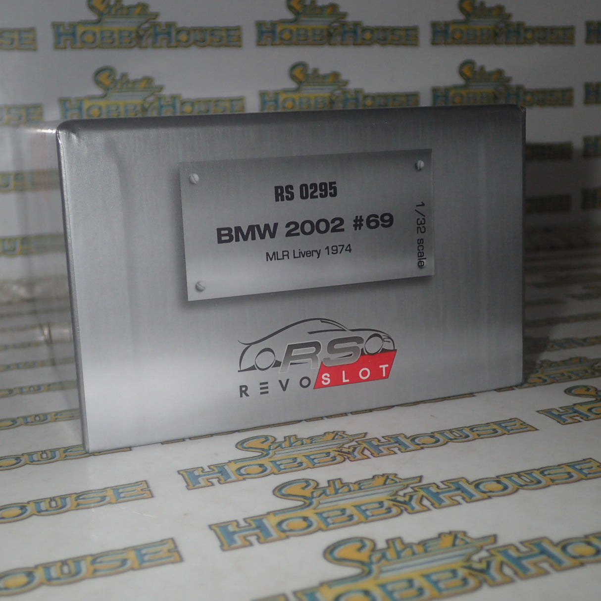 Revo Slot RS095 – 1/32 Scale BMW 2002 MARLBORO #69