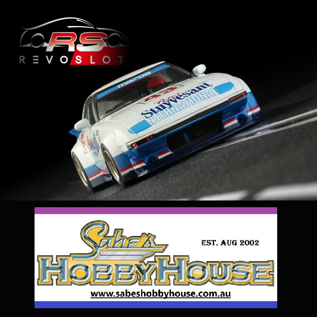 Revo Slot RS093 – 1/32 Scale Mazda RX-7 n.43 Bathurst 1000 - 1983 Peter Stuyvesant - International Racing - A. Moffat - Y. Katayama