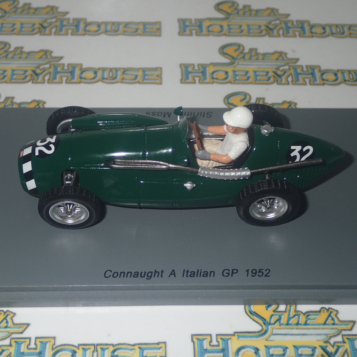 Spark Models S4808 - 1/43 Scale Connaught A Italian GP 1952 #32 Stirling Moss Resin Scale Model Replica