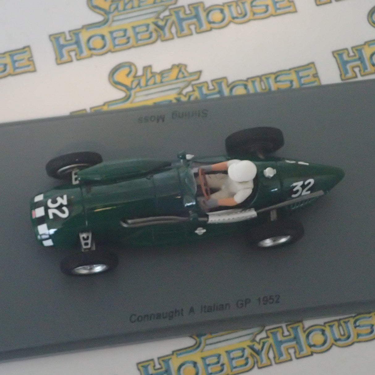 Spark Models S4808 - 1/43 Scale Connaught A Italian GP 1952 #32 Stirling Moss Resin Scale Model Replica