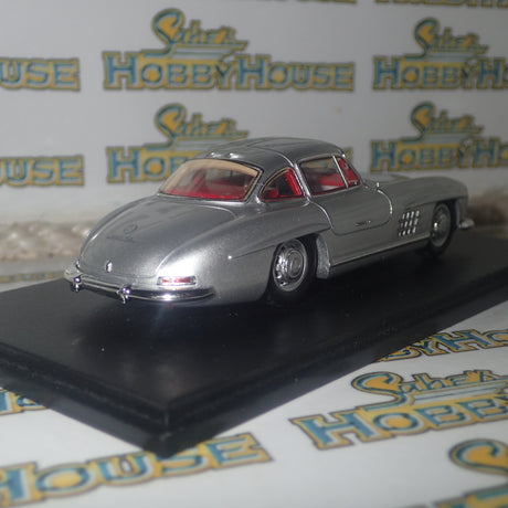 Spark Models S4958 - 1/43 Scale Mercedes-Benz 300SL 1956 Scale Model Replica