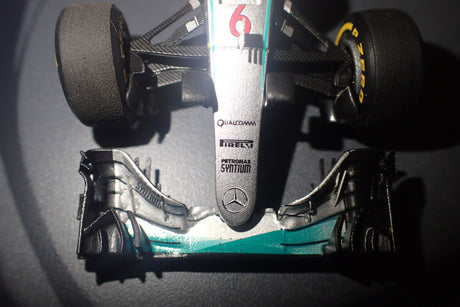 Spark S5025 1/43 Scale - Mercedes AMG Petronas Motorsport F1 W07 Hybrid #6 Nico Rosberg Abu Dhabi GP World Champion 2016 Scale Model Replica with Figure