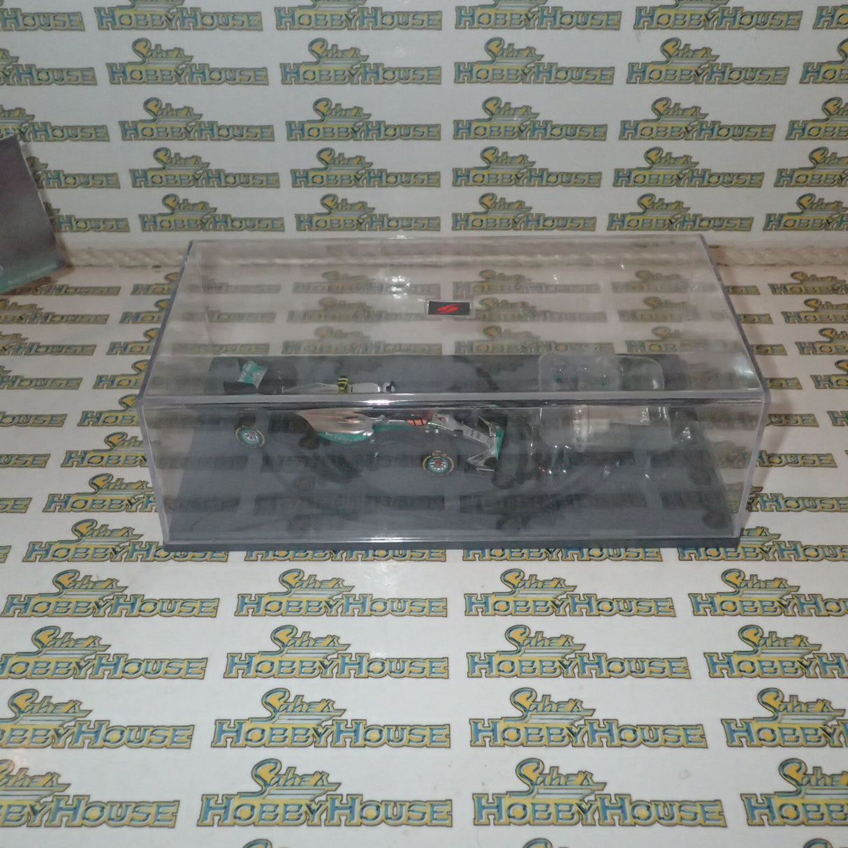 Spark S5025 1/43 Scale - Mercedes AMG Petronas Motorsport F1 W07 Hybrid #6 Nico Rosberg Abu Dhabi GP World Champion 2016 Scale Model Replica with Figure