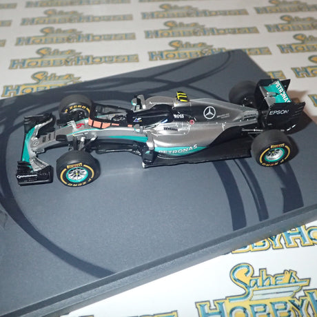 Spark S5025 1/43 Scale - Mercedes AMG Petronas Motorsport F1 W07 Hybrid #6 Nico Rosberg Abu Dhabi GP World Champion 2016 Scale Model Replica with Figure