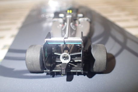 Spark S5025 1/43 Scale - Mercedes AMG Petronas Motorsport F1 W07 Hybrid #6 Nico Rosberg Abu Dhabi GP World Champion 2016 Scale Model Replica with Figure