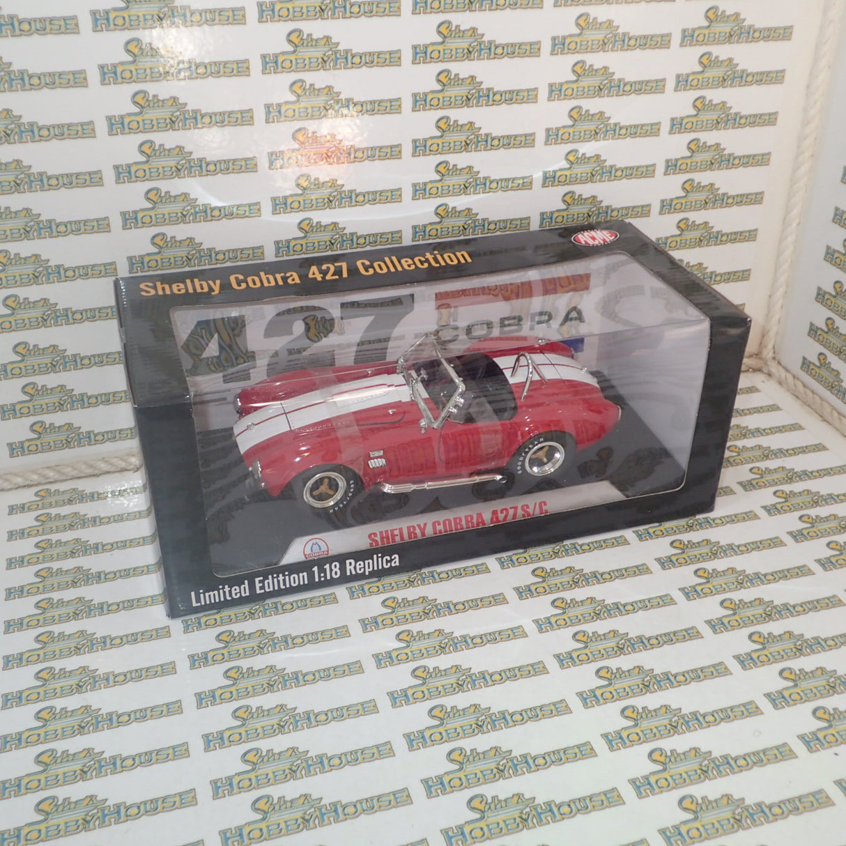 Shelby Collectibles SC-122 - 1/18 Scale 1965 Shelby Cobra 427 S/C - Red