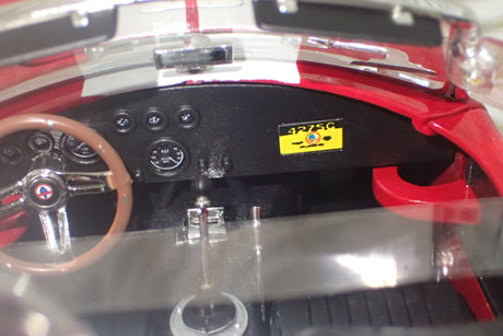 Shelby Collectibles SC-122 - 1/18 Scale 1965 Shelby Cobra 427 S/C - Red