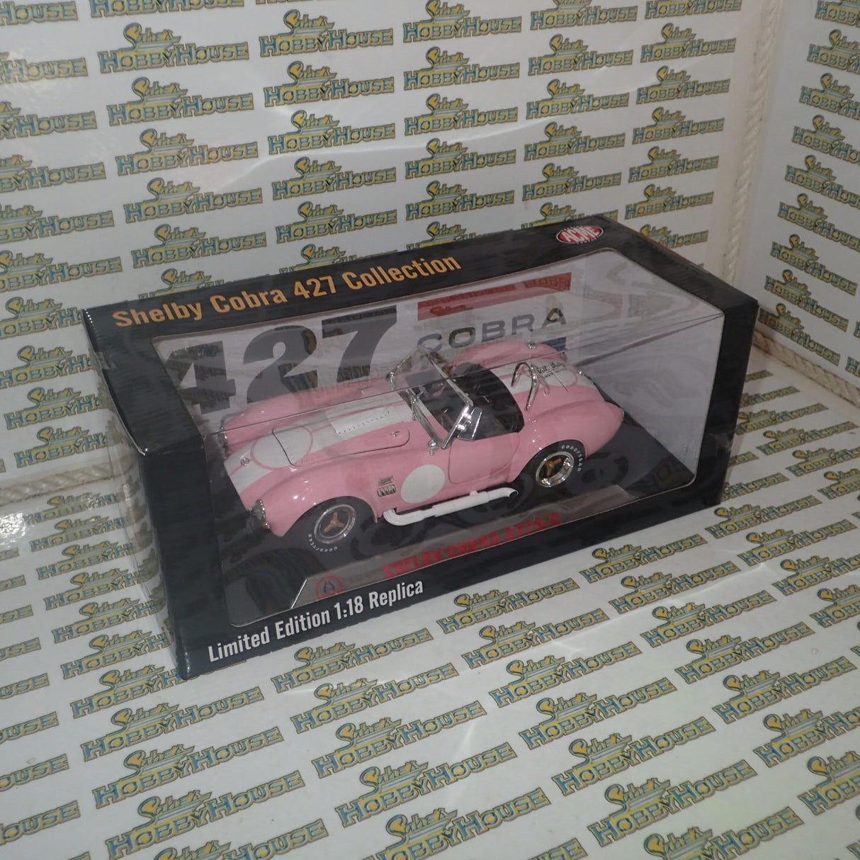 Shelby Collectibles SC-114 - 1/18 Scale 1965 Shelby Cobra 427 S/C - Pink
