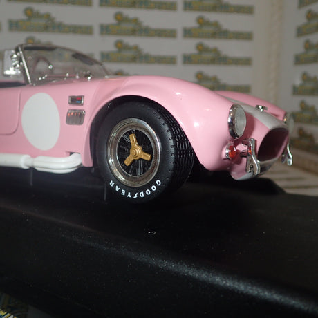 Shelby Collectibles SC-114 - 1/18 Scale 1965 Shelby Cobra 427 S/C - Pink