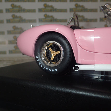 Shelby Collectibles SC-114 - 1/18 Scale 1965 Shelby Cobra 427 S/C - Pink
