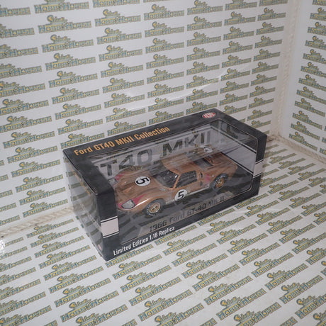 Shelby Collectibles SC-403 - 1/18 Scale #5 FORD GT40 MKII 24 HOURS OF LE MANS 1966 3RD PLACE