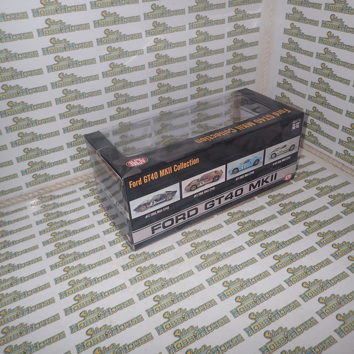 Shelby Collectibles SC-408 - 1/18 Scale #2 FORD GT40 MKII - 24 HOURS OF LE MANS 1966 - 1ST PLACE