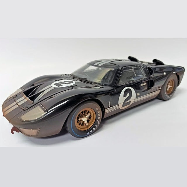 Shelby Collectibles SC-411R - 1/18 Scale #2 FORD GT40 MKII - 24 HOURS OF LE MANS - 1ST PLACE - AFTER RACE