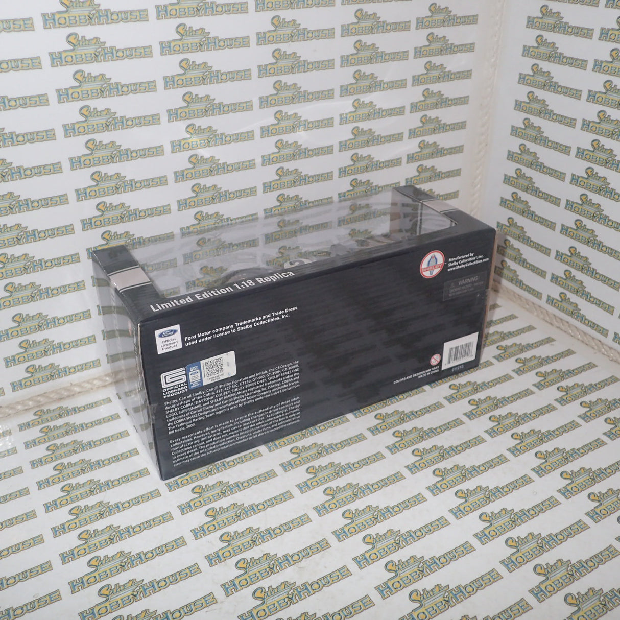 Shelby Collectibles SC-415R - 1/18 Scale #98 FORD GT40 MKII - DAYTONA 24 HOURS - 1ST PLACE - AFTER RACE