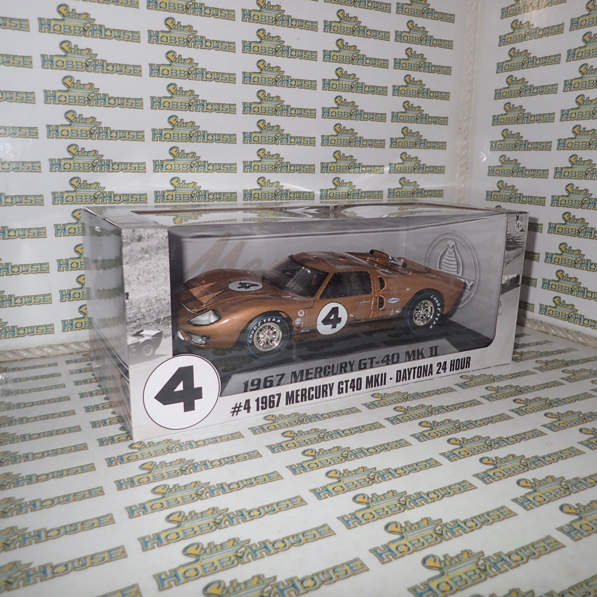 Shelby Collectibles SC18002 - 1/18 Scale #4 1967 Mercury GT40 MKII - Daytona 24 Hour