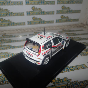 SKID SKM176 - 1/43 Scale Fiat Punto Kit Car Perlino #78 L. Cantamessa - P. Capolono Sanremo 2000 Diecast Scale Model Replica