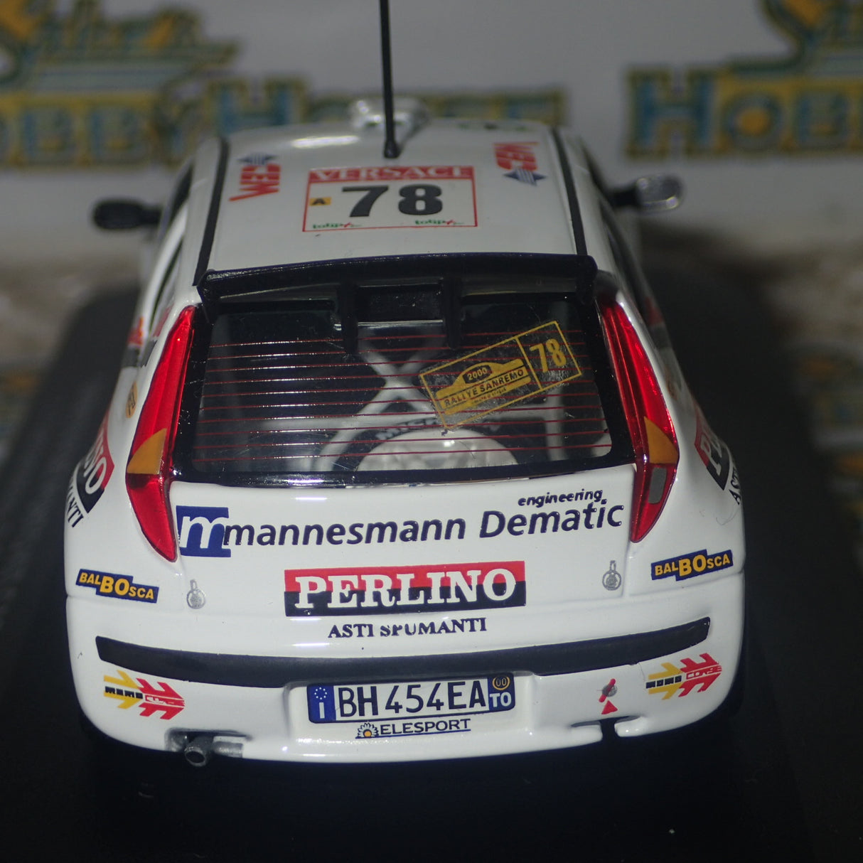 SKID SKM176 - 1/43 Scale Fiat Punto Kit Car Perlino #78 L. Cantamessa - P. Capolono Sanremo 2000 Diecast Scale Model Replica