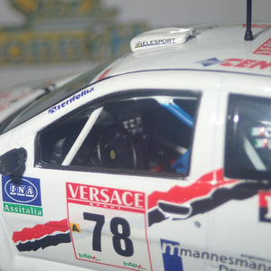 SKID SKM176 - 1/43 Scale Fiat Punto Kit Car Perlino #78 L. Cantamessa - P. Capolono Sanremo 2000 Diecast Scale Model Replica