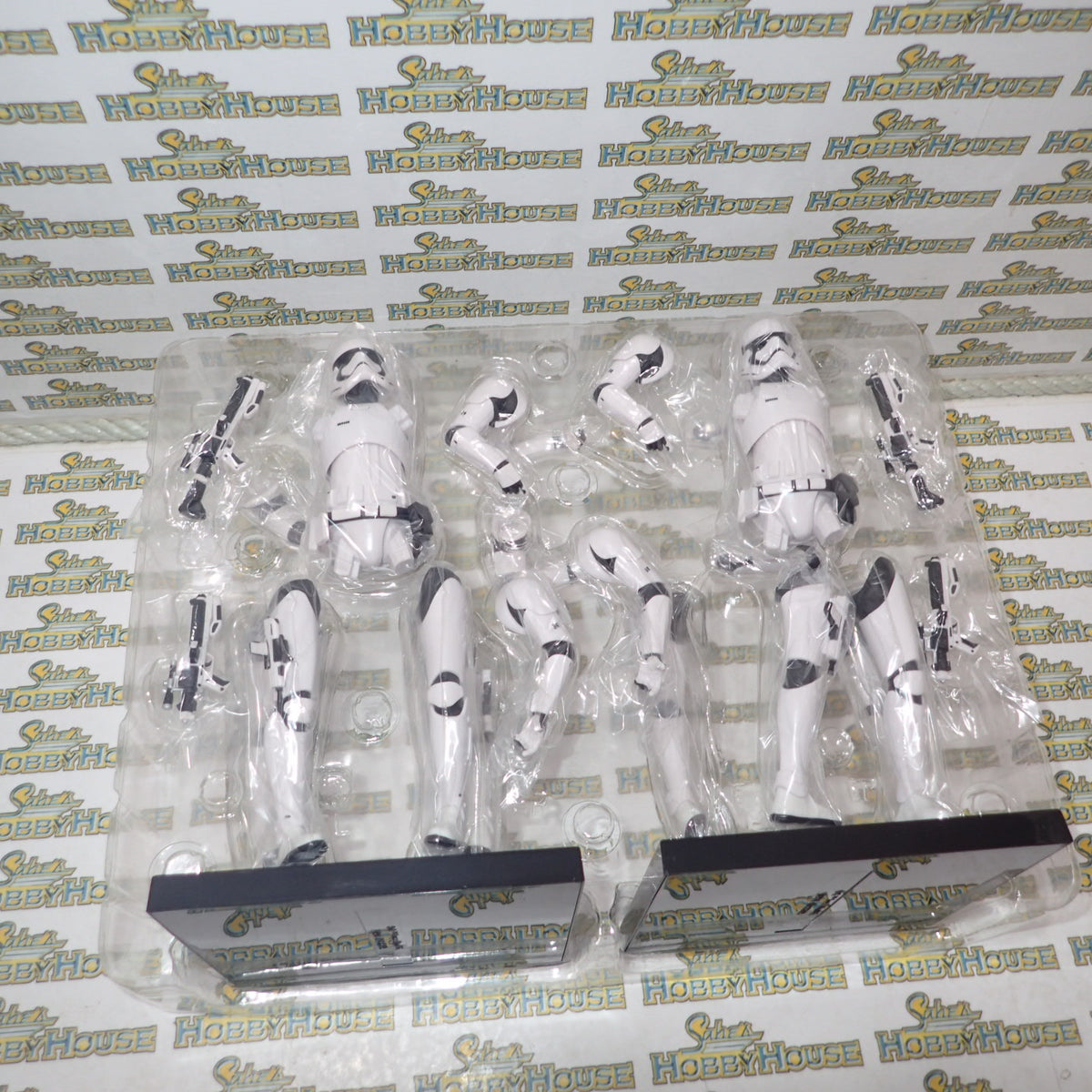 Kotobukiya SW107/8500 1/10 Scale STAR WARS FIRST ORDER STORMTROOPER Snap Fit TWO PACK