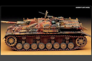 Academy - 1/35 Scale 13235 STURMGESCHUTZ IV Plastic Model Kit