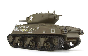 Meng Models TS-045 - 1/35 Scale - Tyrannosaurus Series - U.S. Assault Tank M4A3E2 Jumbo Plastic Model Kit
