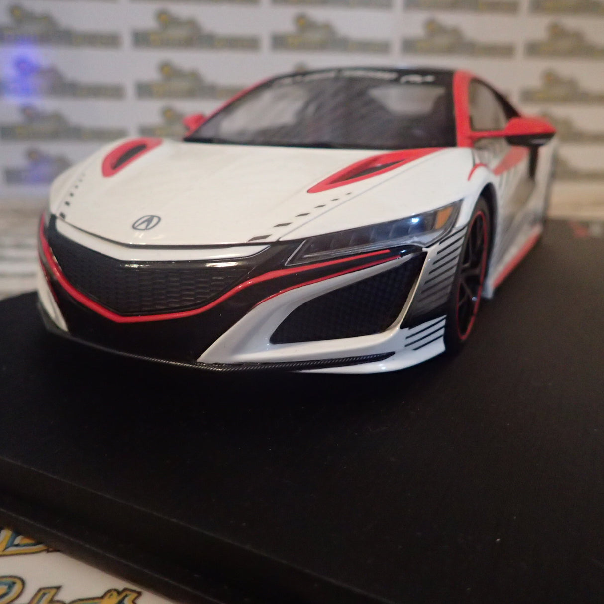 Top Speed Models TS0010 - 1/18 Scale - Acura NSX 2015 Pikes Peak Pace Car Scale Model Replica