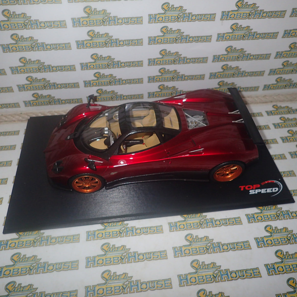 Top Speed Models TS0098 - 1/18 Scale - Pagani Zonda F in Rosso Dubai Scale Model Replica