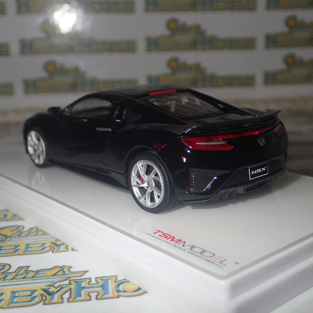 TSM Model TSM430127 - 1/43 Scale Honda NSX 2017 Berlina Black Carbon Fiber Sport Package TRUESCALE MINIATURES Model Replica