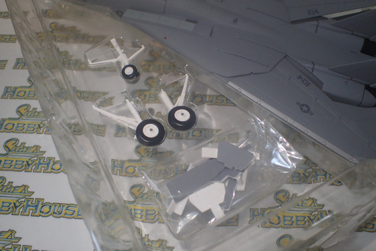 TSM Model TSMWTP002 - 1/72 Scale - "TOPGUN" Northrop Grumman F-14A VFA-213 #104 Top Gun Movie "Iceman & Slider" Scale Model Replica