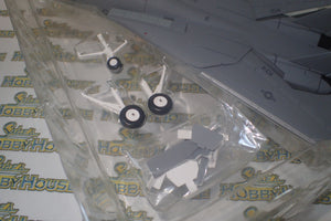 TSM Model TSMWTP002 - 1/72 Scale - "TOPGUN" Northrop Grumman F-14A VFA-213 #104 Top Gun Movie "Iceman & Slider" Scale Model Replica