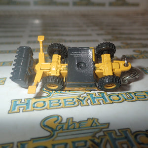 Universal Hobbies UH 5525 - Komatsu WH 613 Telehandler Keyring