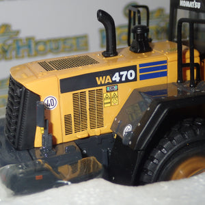 Universal Hobbies 8001U - 1/50 Scale Kamatsu WA 470 the expert's line