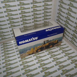 Universal Hobbies 8001U - 1/50 Scale Kamatsu WA 470 the expert's line