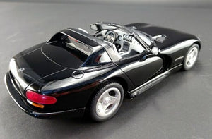 GT Spirit - 1/18 Scale - Dodge Viper RT/10 in Black Scale Model Replica