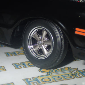 ACME A1807216 - 1/18 Scale 1970 CHEVROLET C-10 NIGHT TRAIN DRAG OUTLAWS