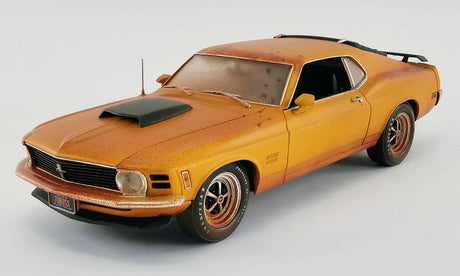 ACME A1801838 - 1/18 Scale - PORKCHOP'S 1970 FORD MUSTANG BOSS 429 - BARN FIND BOSS Diecast Scale Model Replica