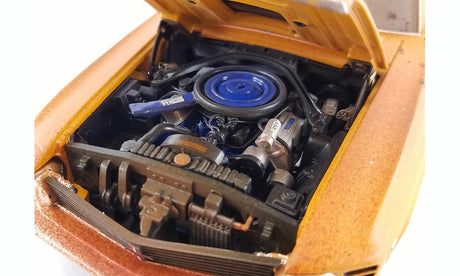 ACME A1801838 - 1/18 Scale - PORKCHOP'S 1970 FORD MUSTANG BOSS 429 - BARN FIND BOSS Diecast Scale Model Replica