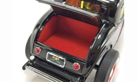 ACME A1805022 - 1/18 Scale 1932 Ford Blown 5 Window w/ Rat Fink figure Diecast Scale Model Replica