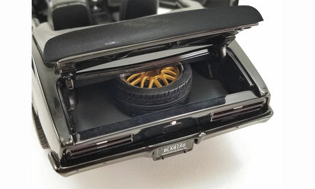 Acme - 1/18 Scale - A1805215 1968 PONTIAC FIREBIRD CONVERTIBLE RESTOMOD Diecast Scale Model Replica