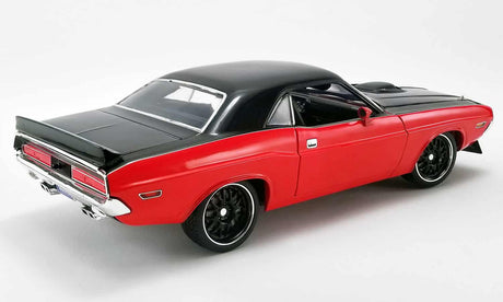 ACME - 1/18 Scale - A1806014 1970 DODGE CHALLENGER R/T STREET FIGHTER Red & Black Diecast Scale Model Replica